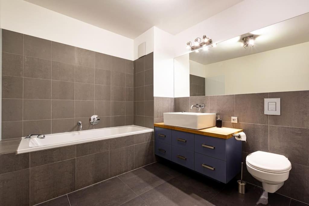 Appartamento Urbannest Szafarnia 7-71 Danzica Esterno foto
